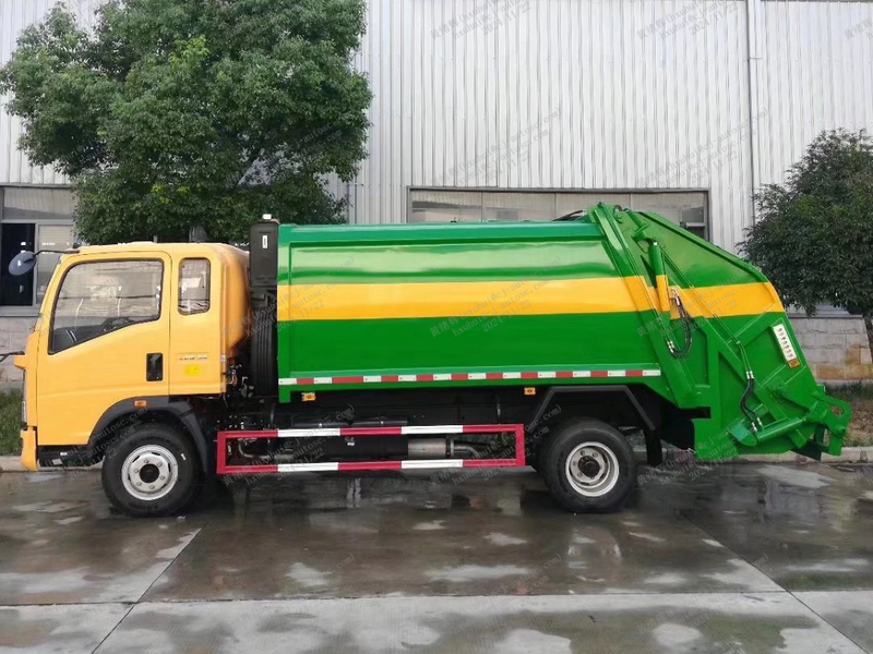 HOWO 116HP 6M3 कॉम्पैक्टर