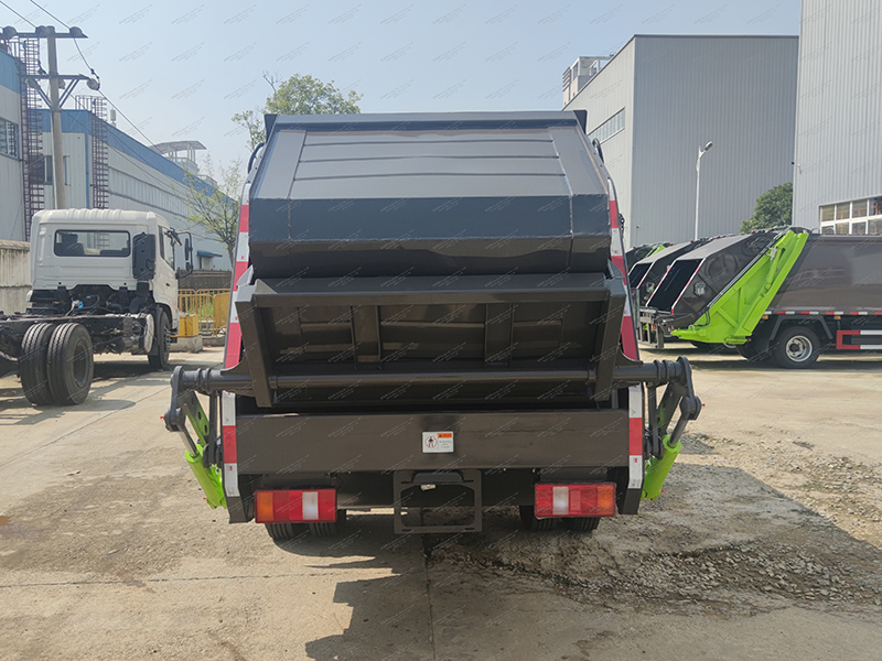 HOWO 12M3 कॉम्पैक्टर ट्रक 