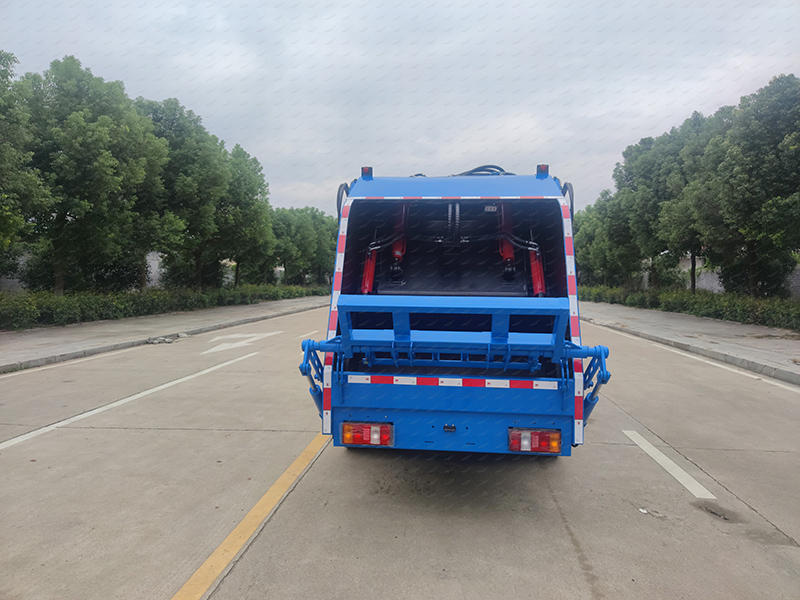 HOWO 14M3 कॉम्पैक्टर ट्रक 