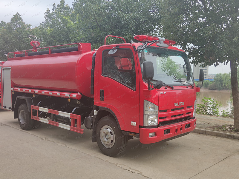 ISUZU 700P फायर स्प्रिंकलर