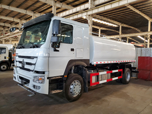 Howo 4x2 266hp स्प्रिंकलर